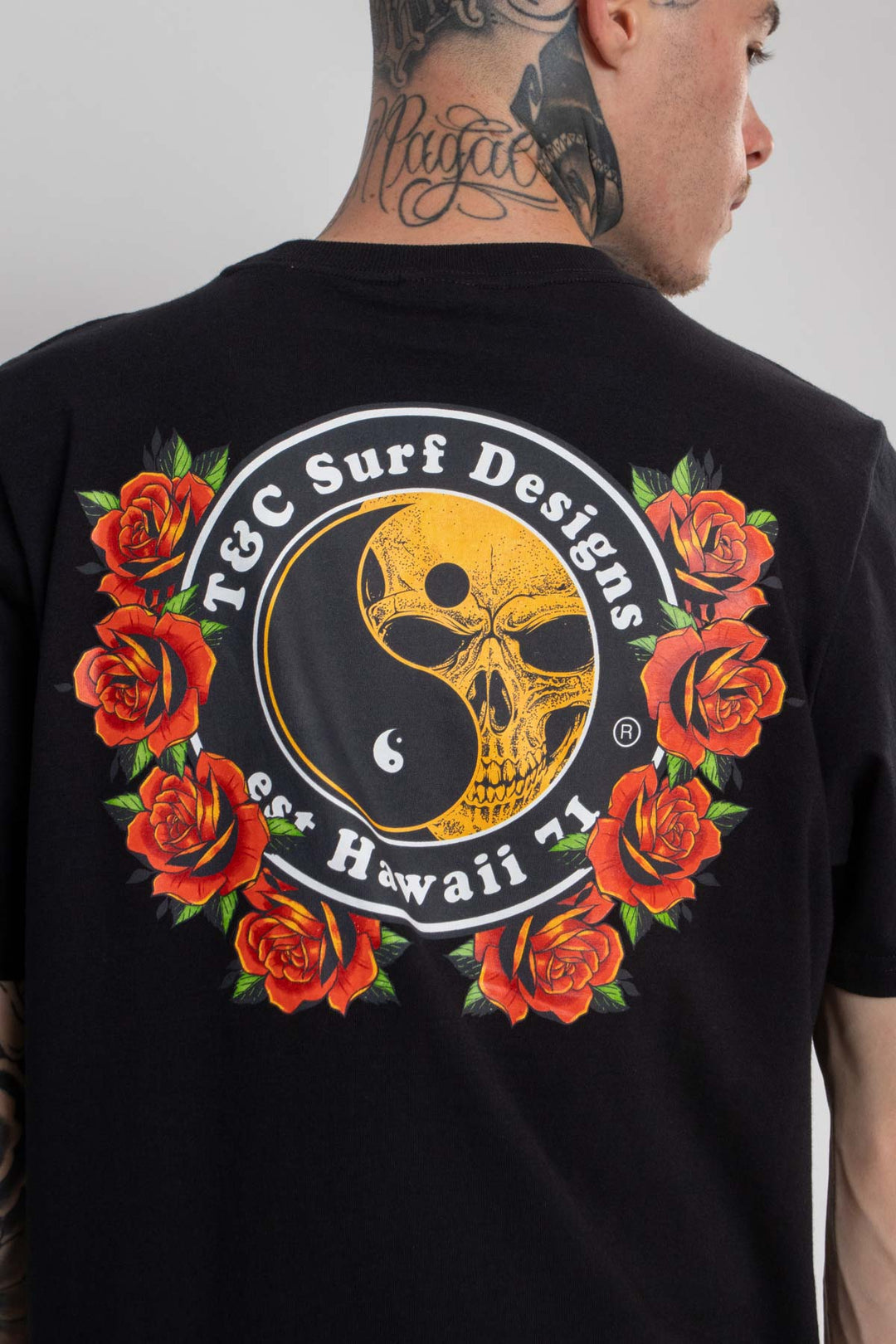 CAMISETA CLASSIC SKULL AND ROSES TOWN & COUNTRY