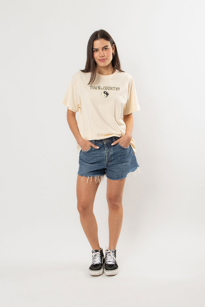 CAMISETA OVERSIZED FEM SKULL HARMONY TOWN & COUNTRY