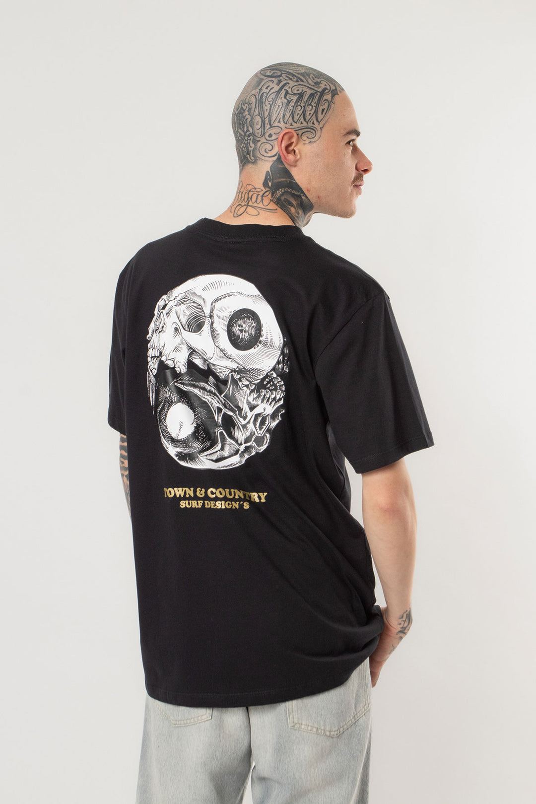 CAMISETA CLASSIC DEADLY BALANCE TOWN & COUNTRY