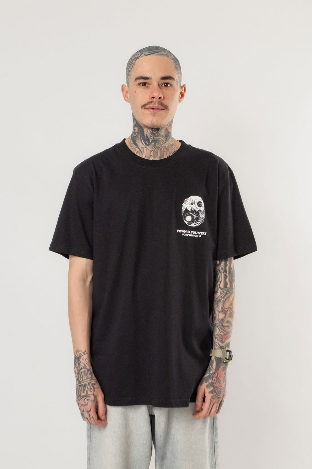 CAMISETA CLASSIC DEADLY BALANCE TOWN & COUNTRY