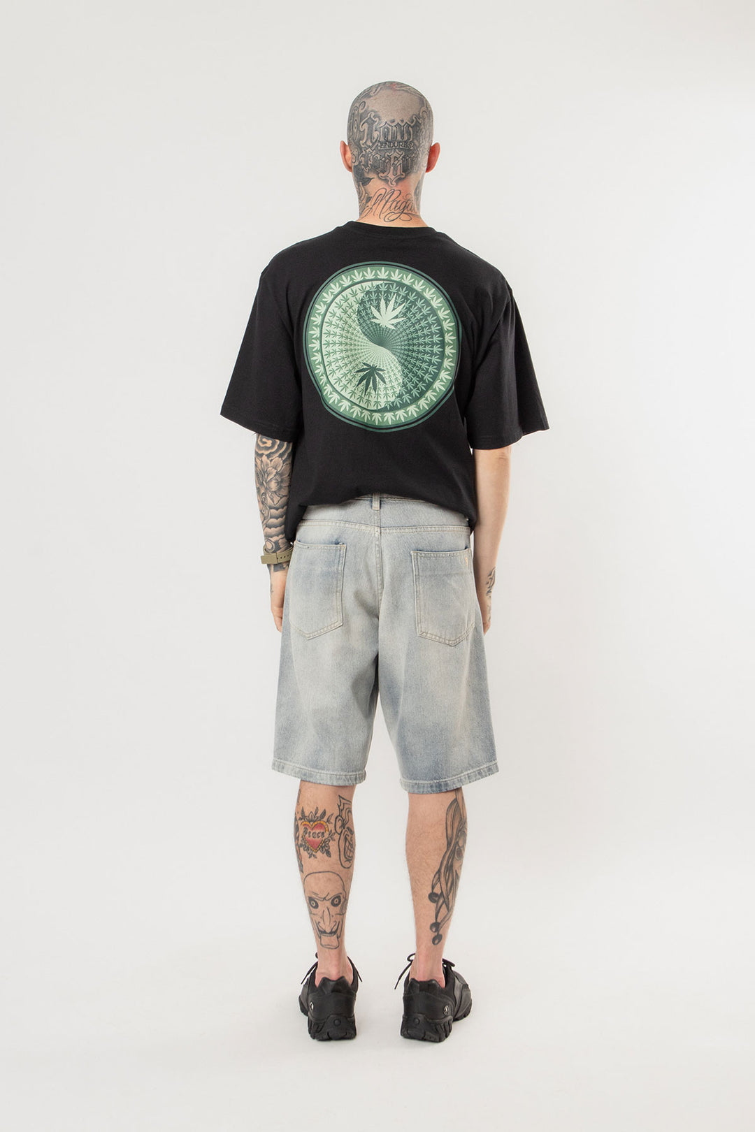 BERMUDA COS JEANS TOWN & COUNTRY