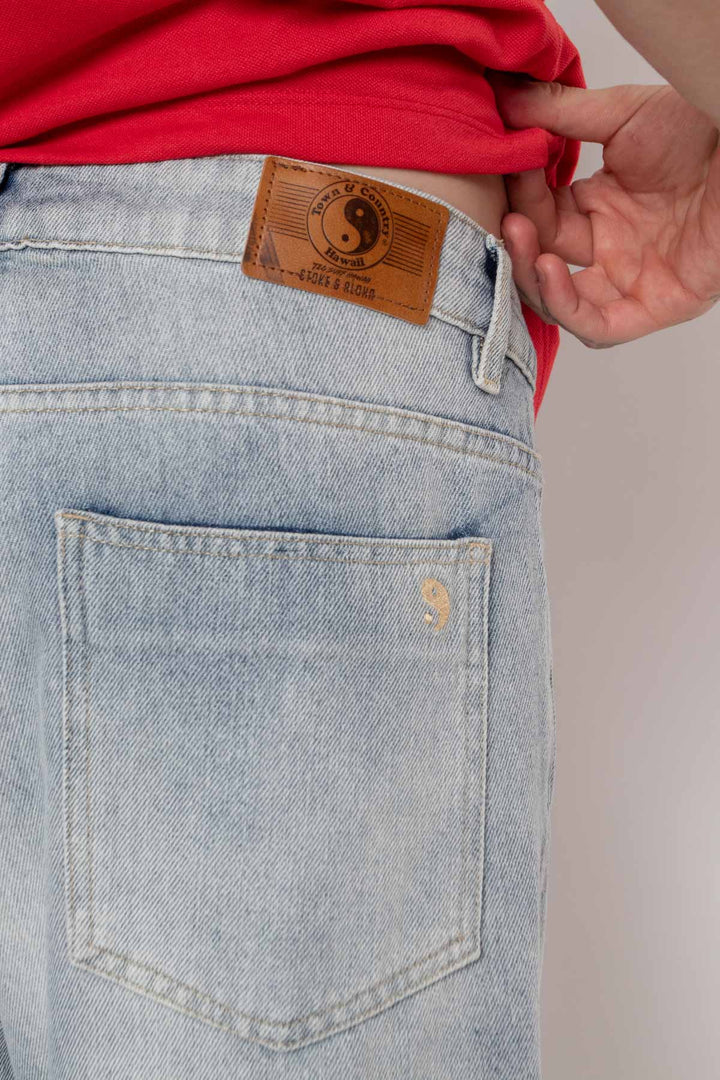 BERMUDA JEANS TOWN & COUNTRY