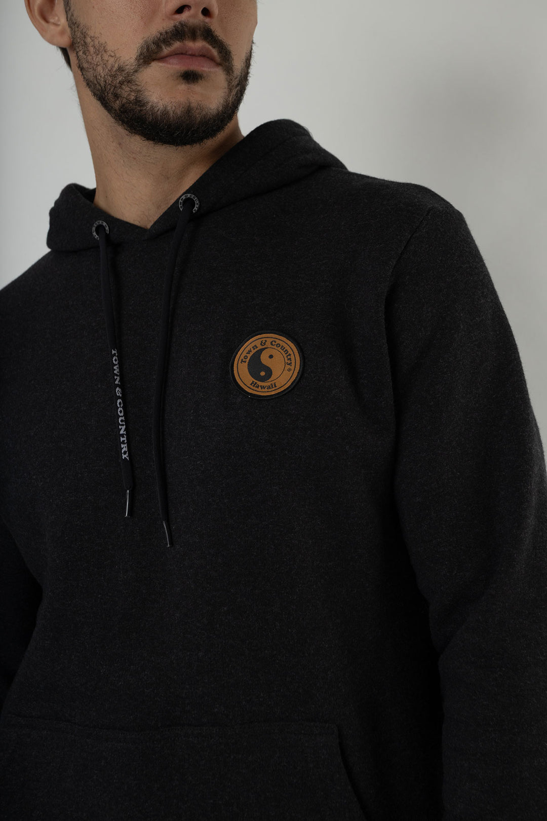 BLUSA MOLETOM FECHADO COM CAPUZ TOWN & COUNTRY