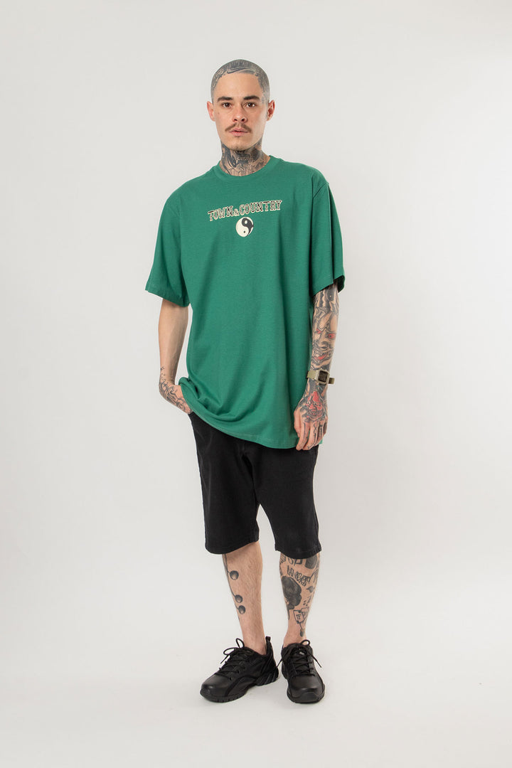 CAMISETA SKATE SKULL HARMONY TOWN & COUNTRY