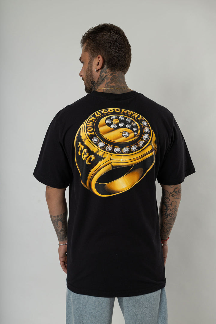 CAMISETA OVERSIZED MASCULINA TOWN & COUNTRY RING OF STARS