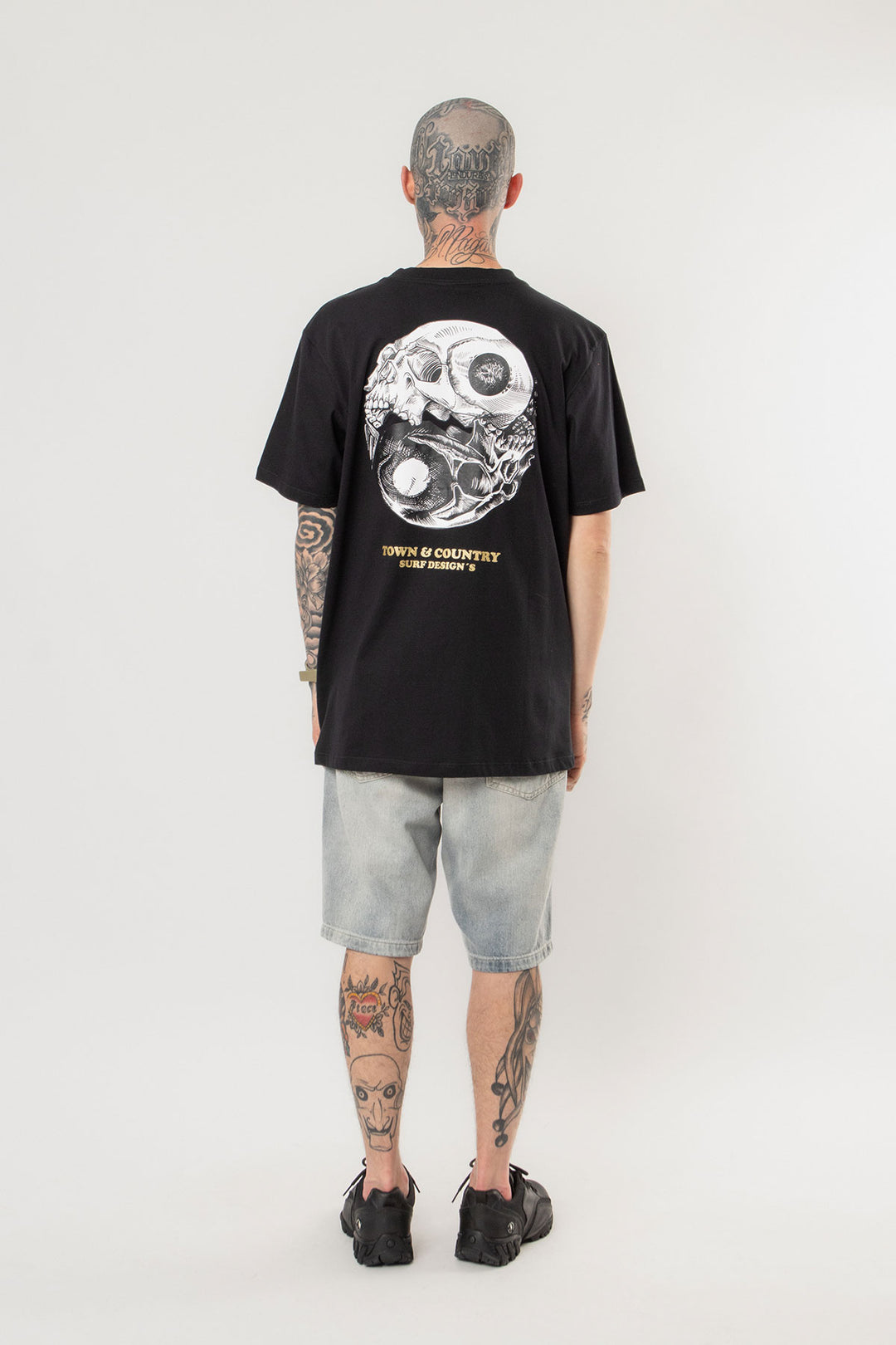 CAMISETA CLASSIC DEADLY BALANCE TOWN & COUNTRY