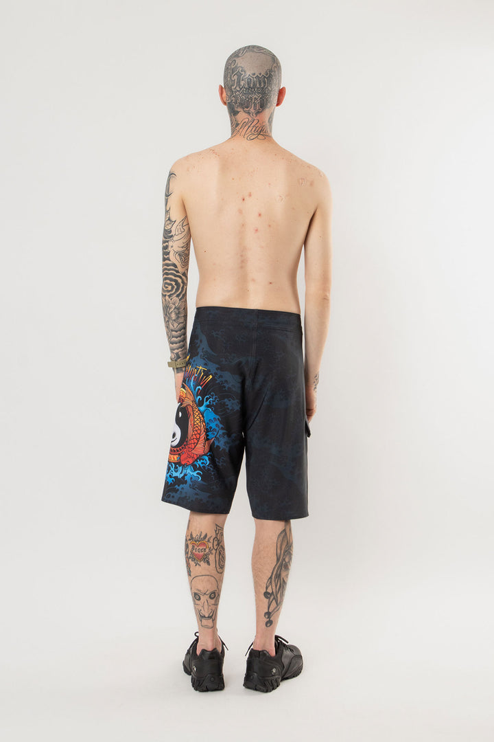 BERMUDA AGUA SUBLIMADA KOI FISH TOWN & COUNTRY