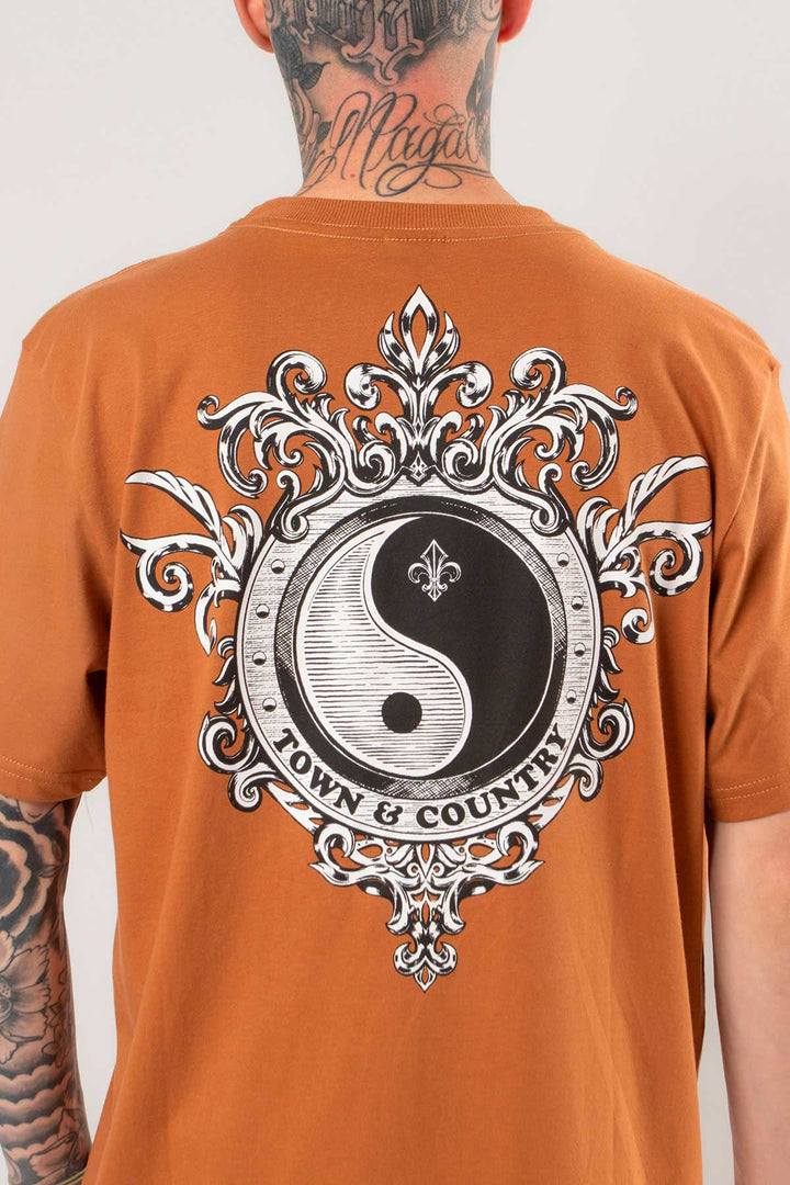CAMISETA CLASSIC MEDALLION OF TOWN & COUNTRY