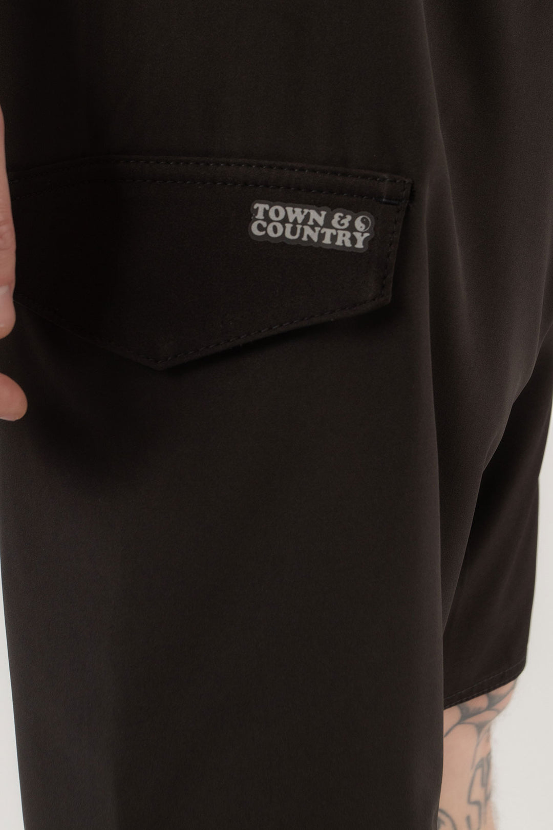 BERMUDA AGUA TOWN & COUNTRY